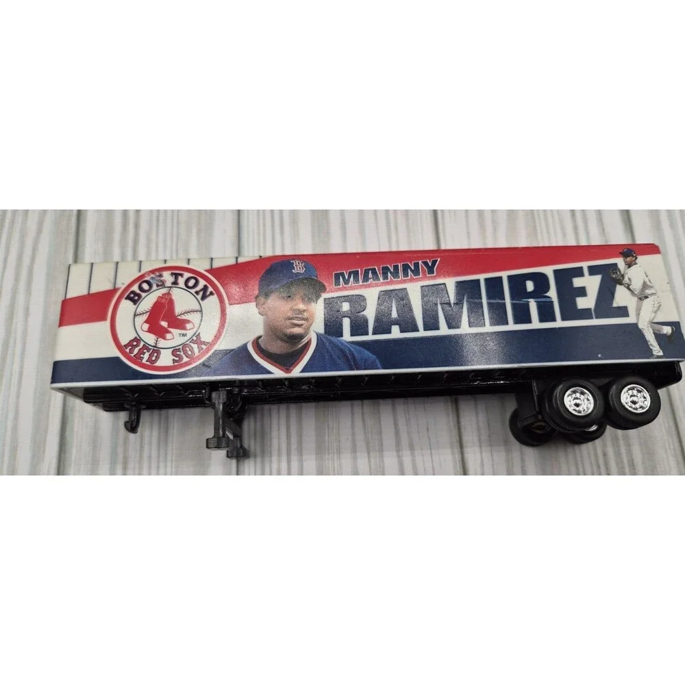 2 Vintage Boston Red Sox Fleer Team Collectibles Nomar Manny Tractor Trailer 1:8